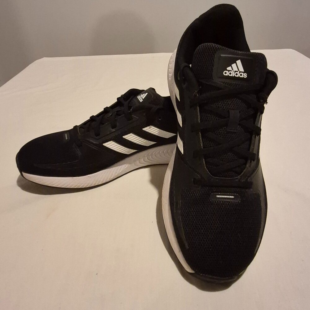 Adidas Run Falcon 2.0 Black & White Athletic Sneakers Women's Size 11